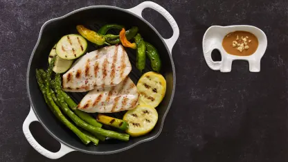 12-Pack: Watcharee's Thai Sauces (Red Curry, Coconut Curry, or Peanut)