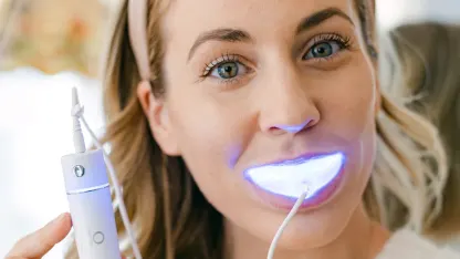 Glo Science Lit Teeth Whitening Device Tech Kit with Bluetooth