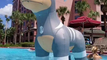 Inflatable Houndoom!