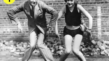 Look Smart Trivia: Mystery Theme