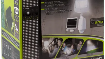 Xepa LED Solar Security Light