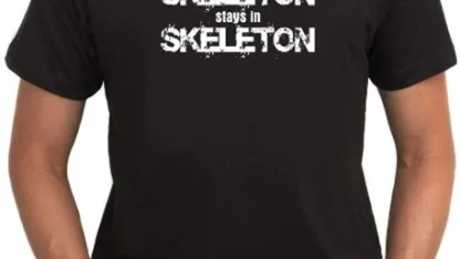 Idakoos: Like Mad Libs but for dumb ridiculous shirts