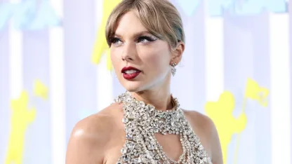 Carly Rae Jepsen or Taylor Swift? (Support your answer in the comments.)