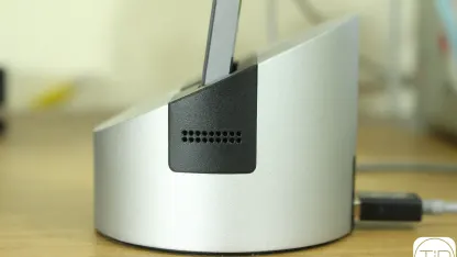 Whether you're buying one or not, which shape of speaker dock is better?