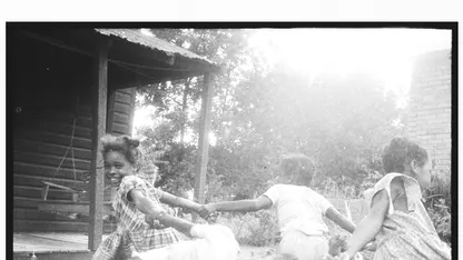 Mad Ape Den Submission: I'm Gonna Be (500 Miles)