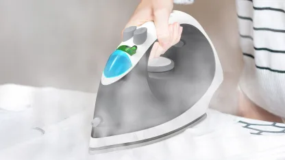 Steamfast Cordless Travel Steam Iron