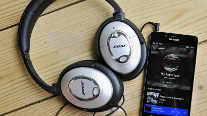 So, do you use bluetooth or wired headphones?
