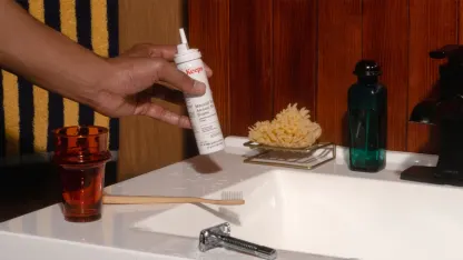 3-Pack: Keeps Extra Strength 5% Minoxidil Topical Solution or Foam