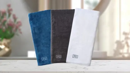 4-Pack: Pillow Guy Luxury Turkish Cotton and Bamboo Bath Towels