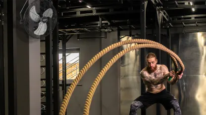 Comfort Zone 18” High-Velocity 3-Speed Industrial Wall Mount Fan