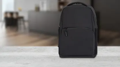 Incase Facet 20L Backpack