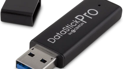 128GB USB 3.0 Flash Drive