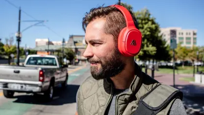 Altigo Active Noise Cancelling Wireless Headphones