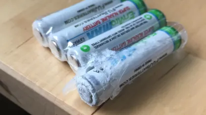 Remember all those extra threads about leaky AAA batteries?