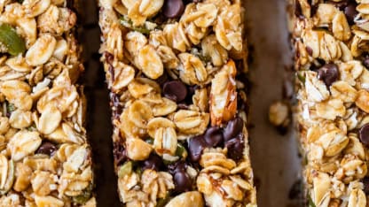 A good snack/granola bar needs to have: