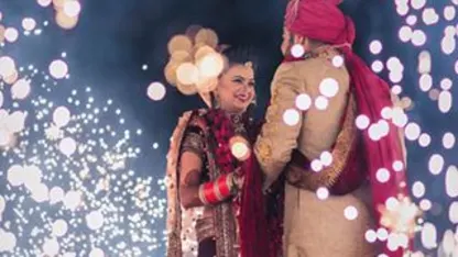 Snapster gets engaged!