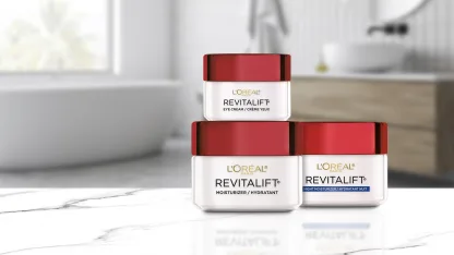 L'Oreal Paris Revitalift 3-Piece Anti-Wrinkle and Firming Skincare Set