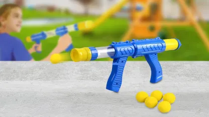 Ciana Boomstick Toy Ball Launcher With Foam Balls