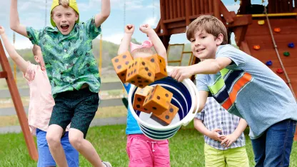 Jungle Gym Kingdom 10-Piece Yardzee & Yard Farkle Giant Wooden Dice Set