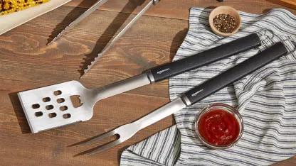 Amazon Basics 3-Piece BBQ Tool Set With Carry Case