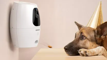 Hongsa Smart Pet Camera with Treat Dispenser and Night Vision
