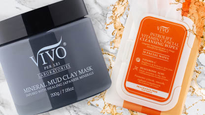 4-Piece Facial Cleansing Bundle Mud Masks + Vitamin C Wipes