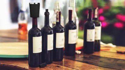 Vestia Wine Saver Starter Kit With 3 Extra Stoppers