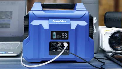 SnügMax Vickers-200 Pure Sine 222Wh/60000mAh Portable Power Station