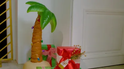 Mr. Christmas 24" Lit Blow Mold Palm Tree