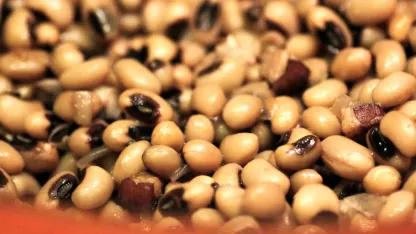 Anybody making traditional New Year's Day lucky foods?