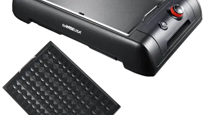 GoWISE USA 2-in-1 Smokeless Indoor Grill and Griddle with Recipe Book