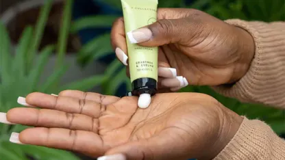 Crabtree & Evelyn 6-Piece Travel-Size Hand Cream Set