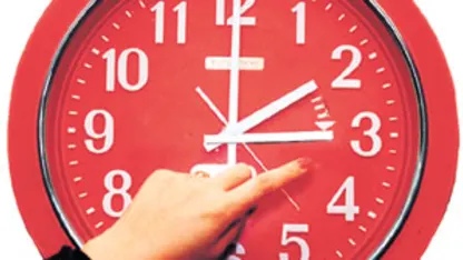 섬머타임 끝남. 이제부턴 오후 2시!