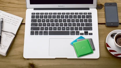 AM GetClean 4- or 5-Piece Screen Cleaning Bundle