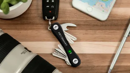 KeySmart Pro with Tile