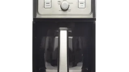 Cuisinart PerfecTemp 14-Cup Programmable Coffee Maker