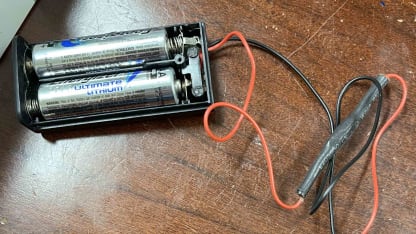 TrakR MAXel - Never buy another expensive battery