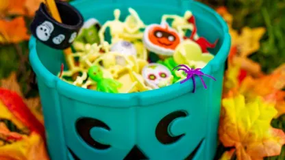 Good candy alternatives for Halloween: