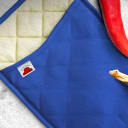 SideDeal Daily: Big Red House 4-Piece Heat Resistant Pot Holders
