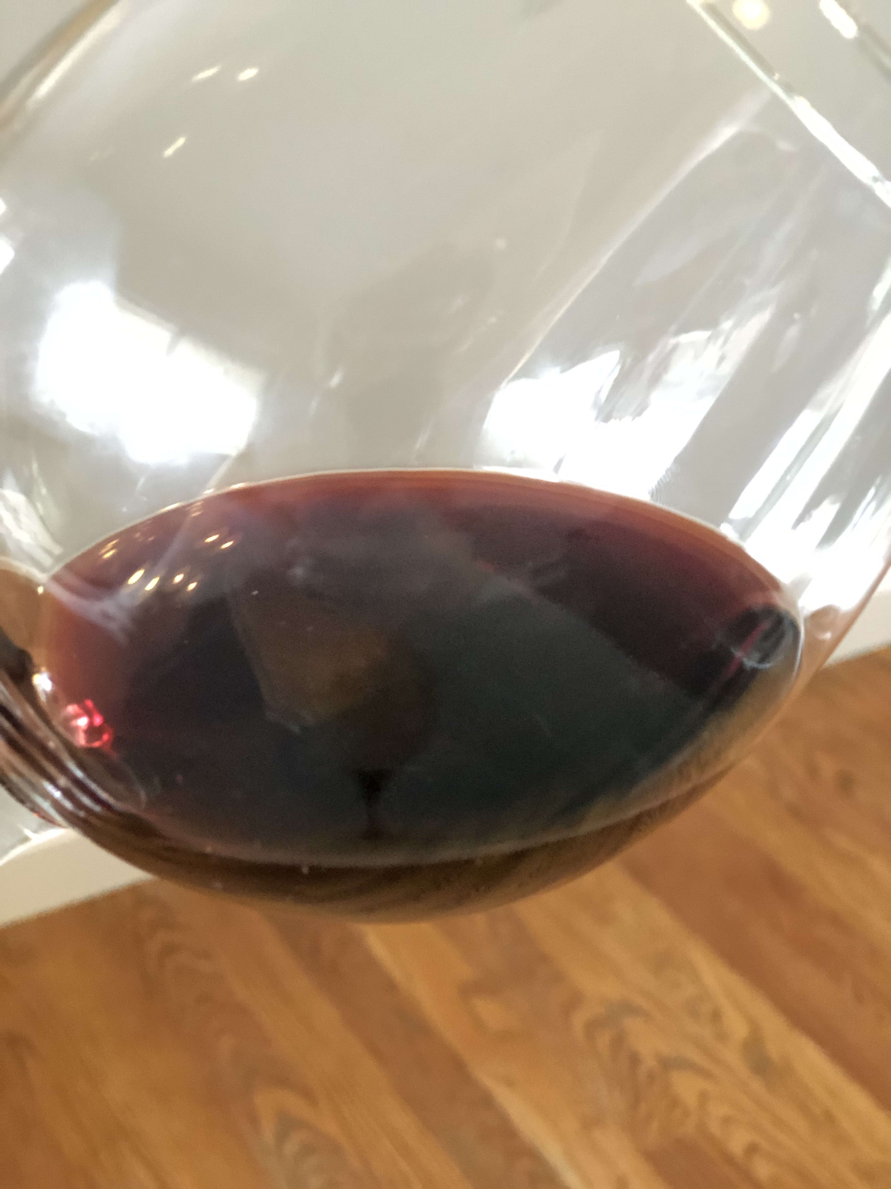 8687 Blend in tilted glass