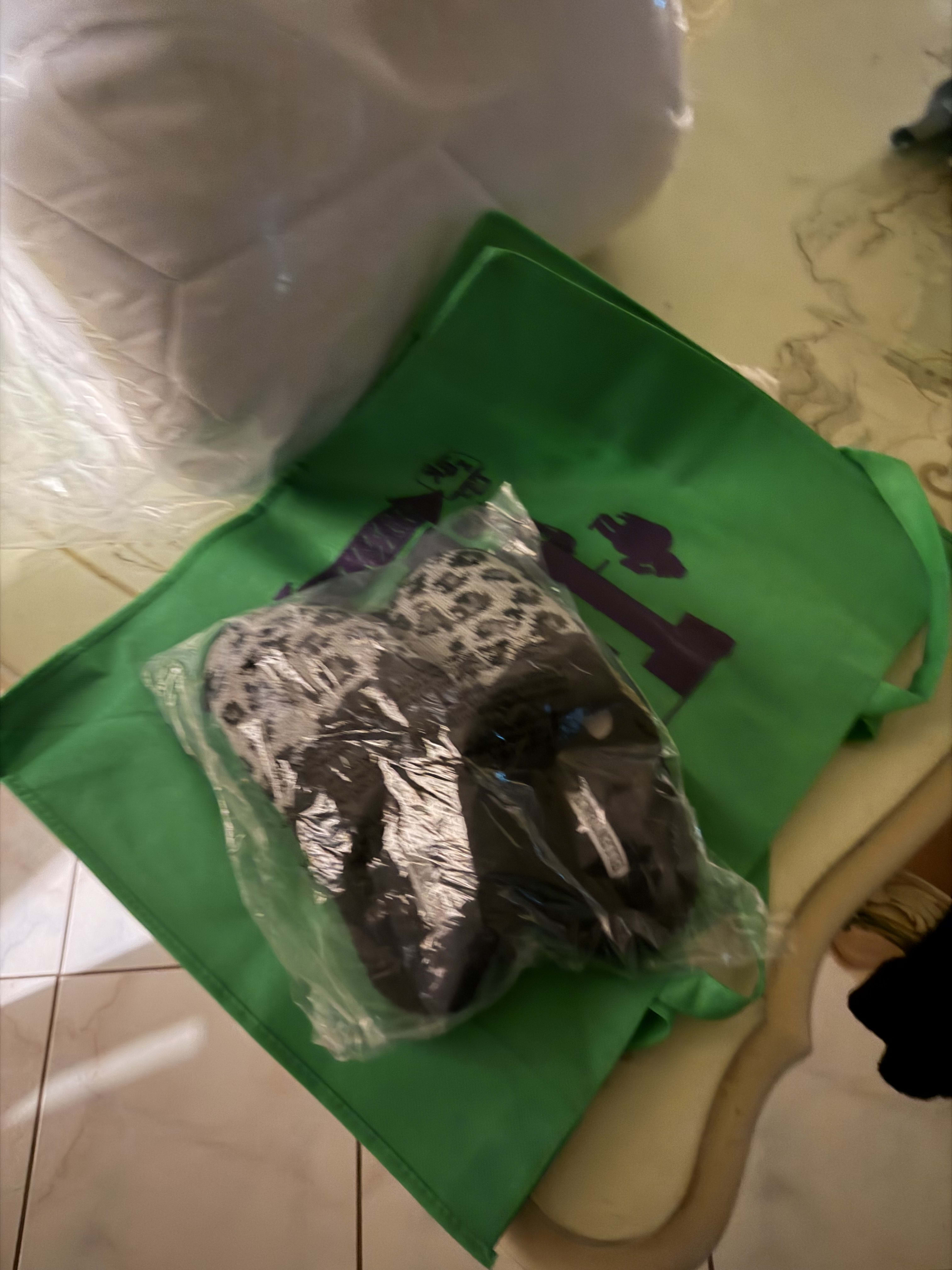 Green IRK bag and some typa slippers