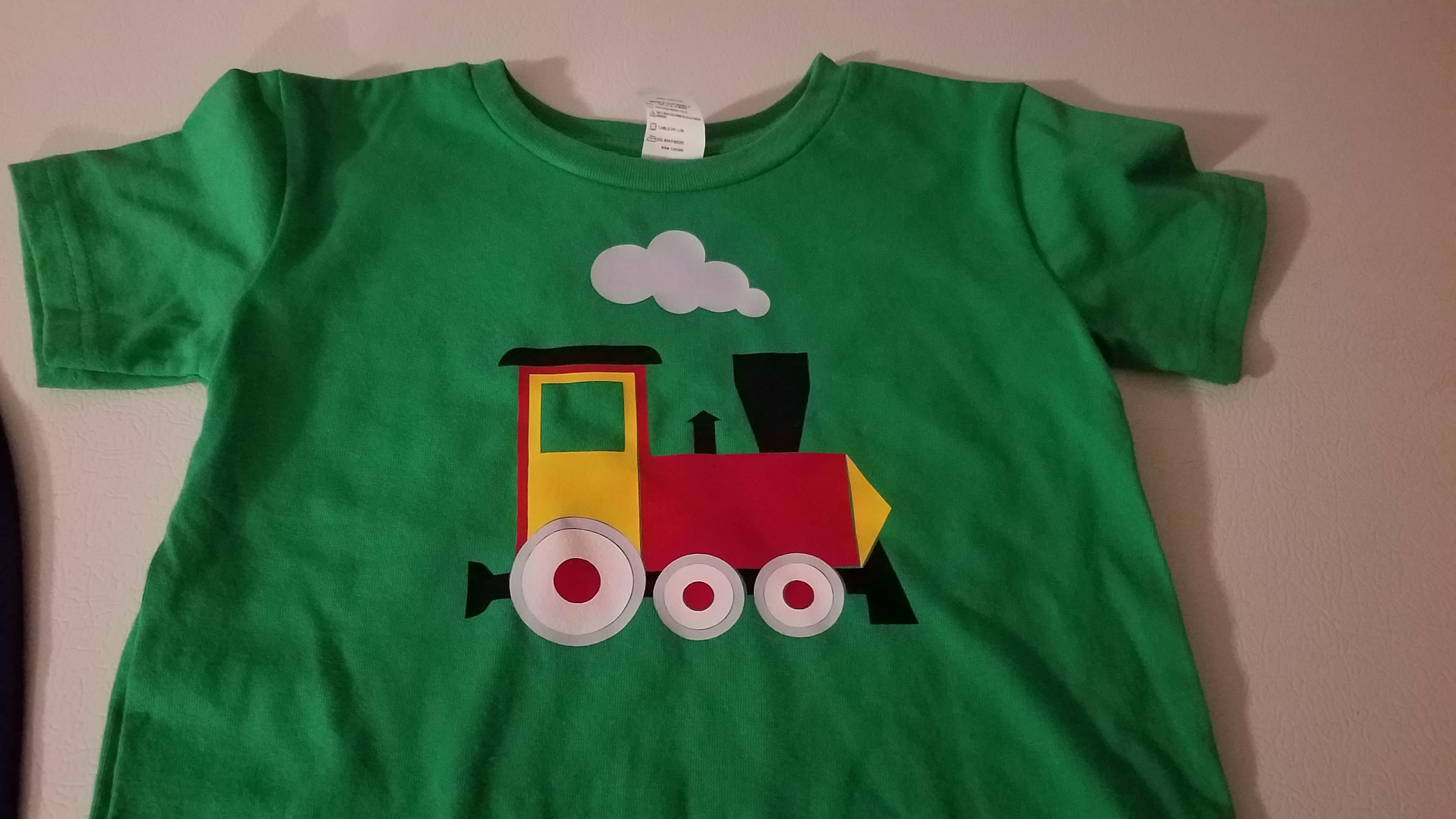 train shirt