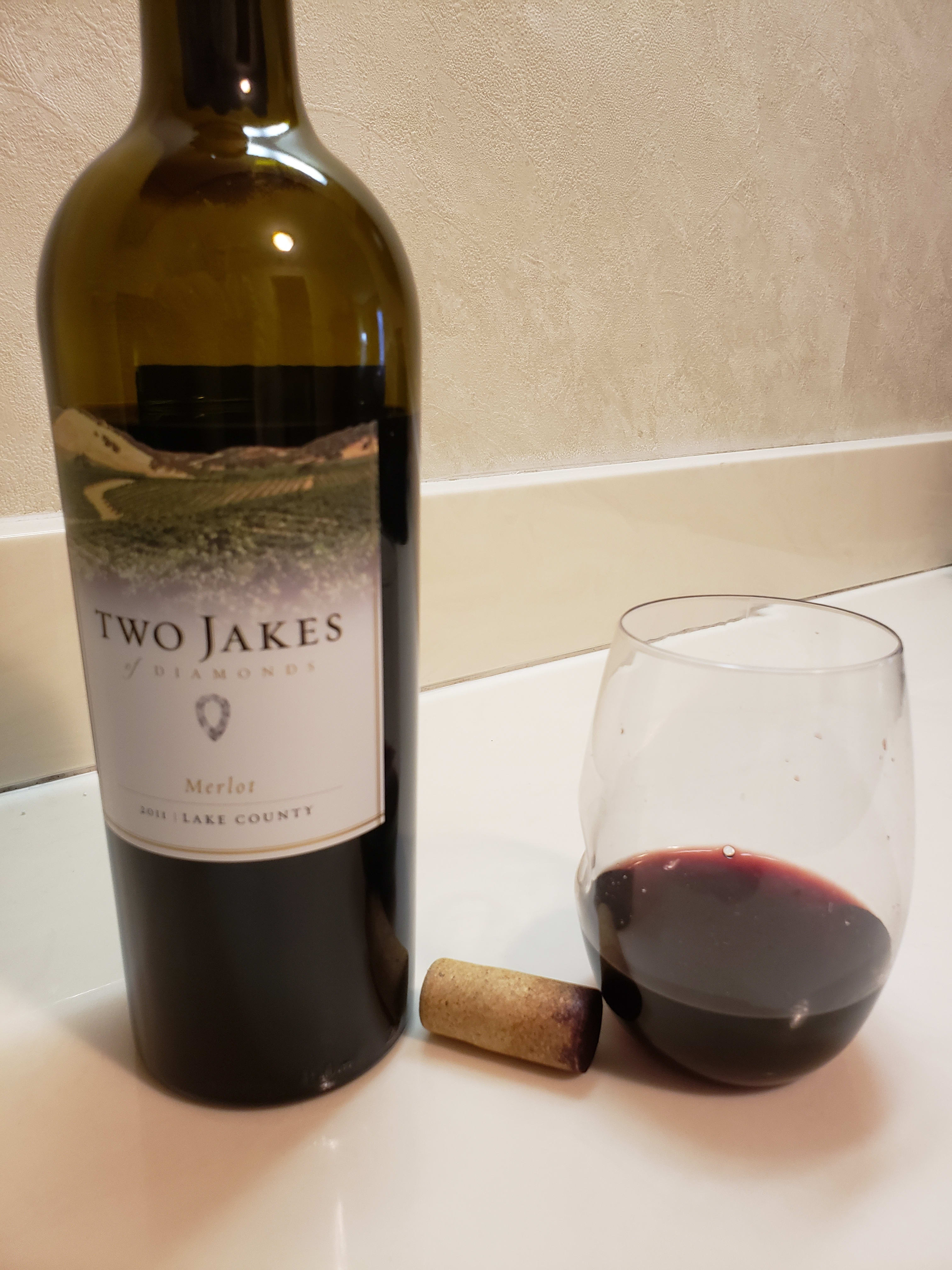 Two Jakes, cork, glass