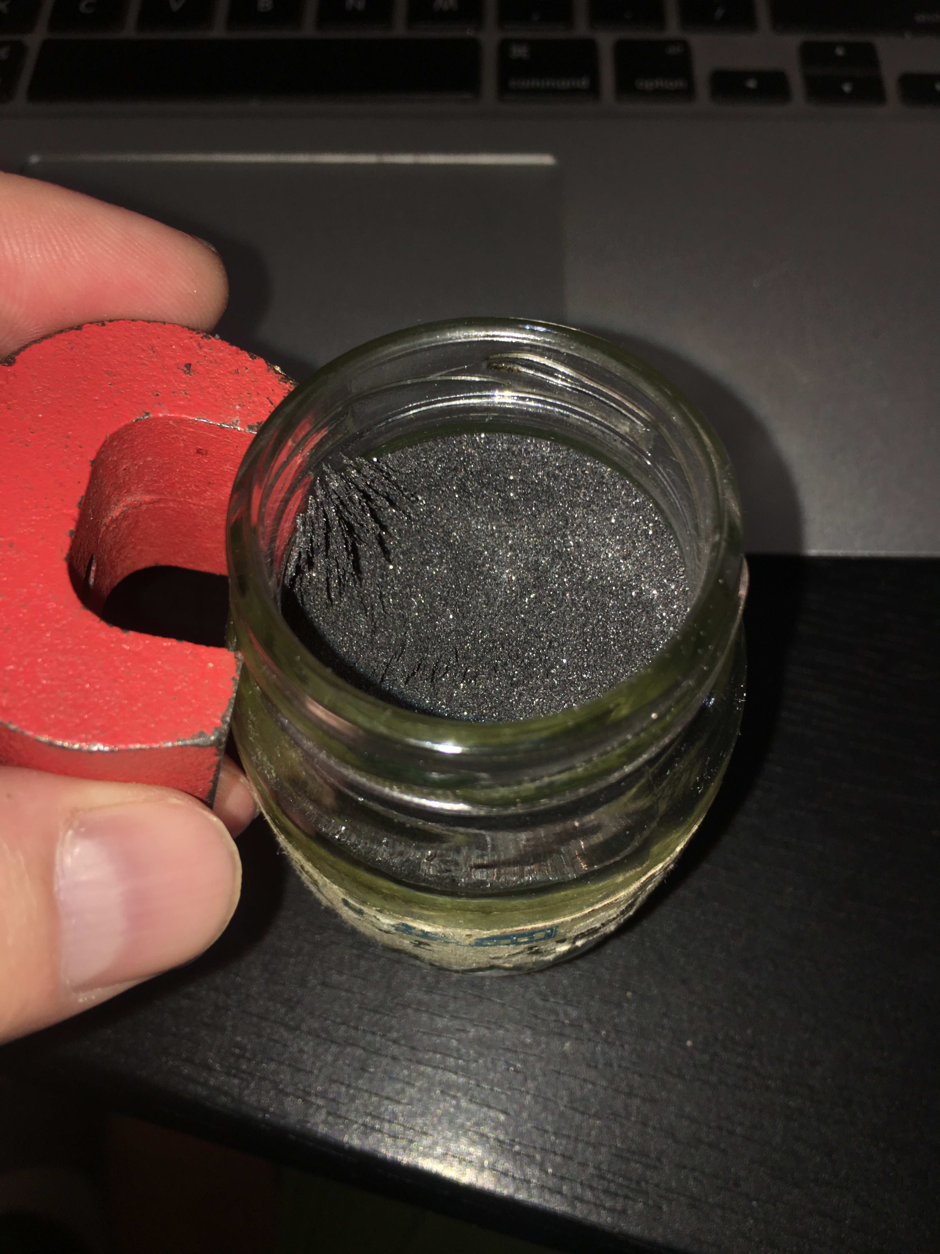 Magnetic sand