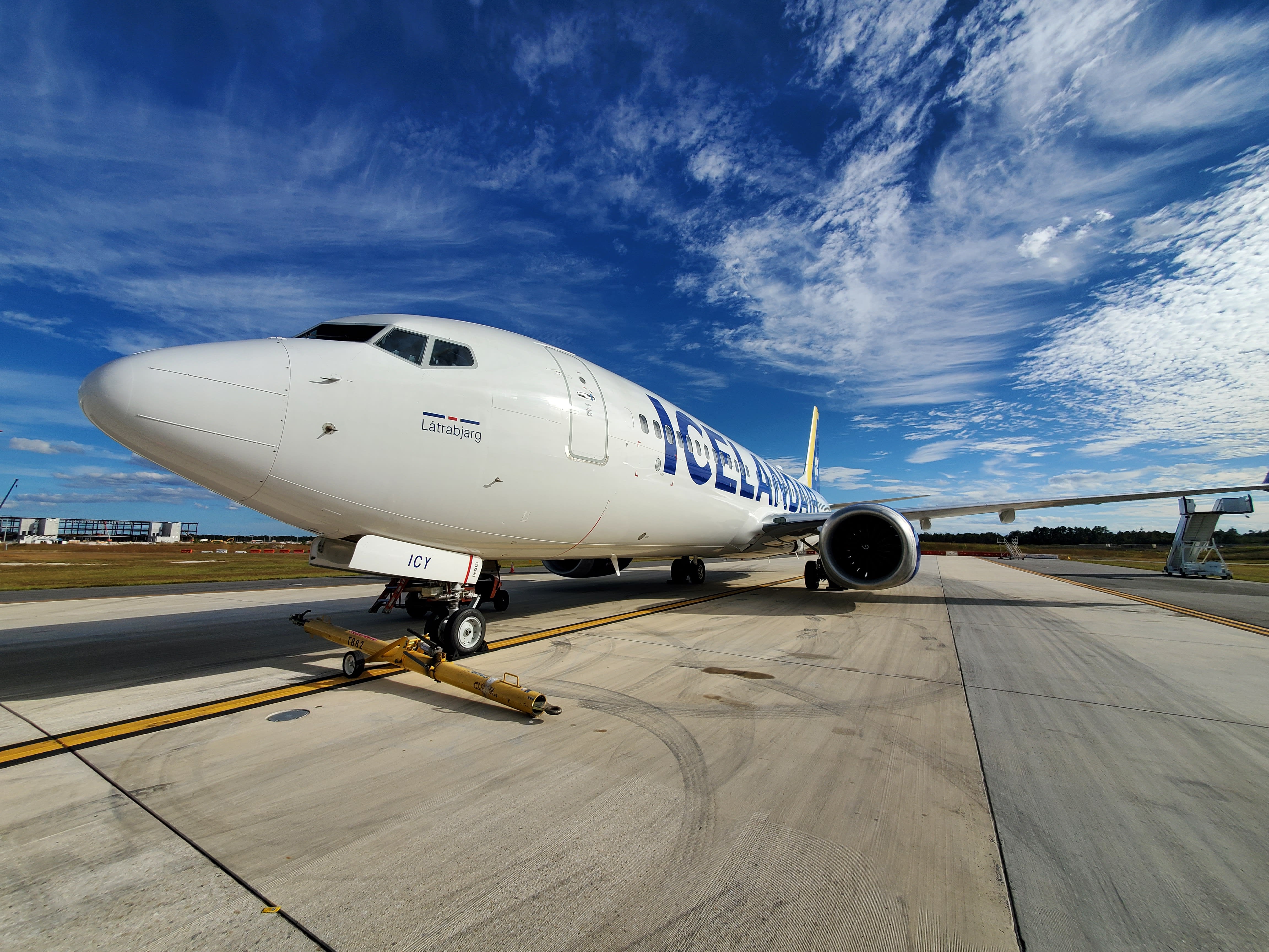 Icelandair Boeing 737 MAX 8 TF-ICY