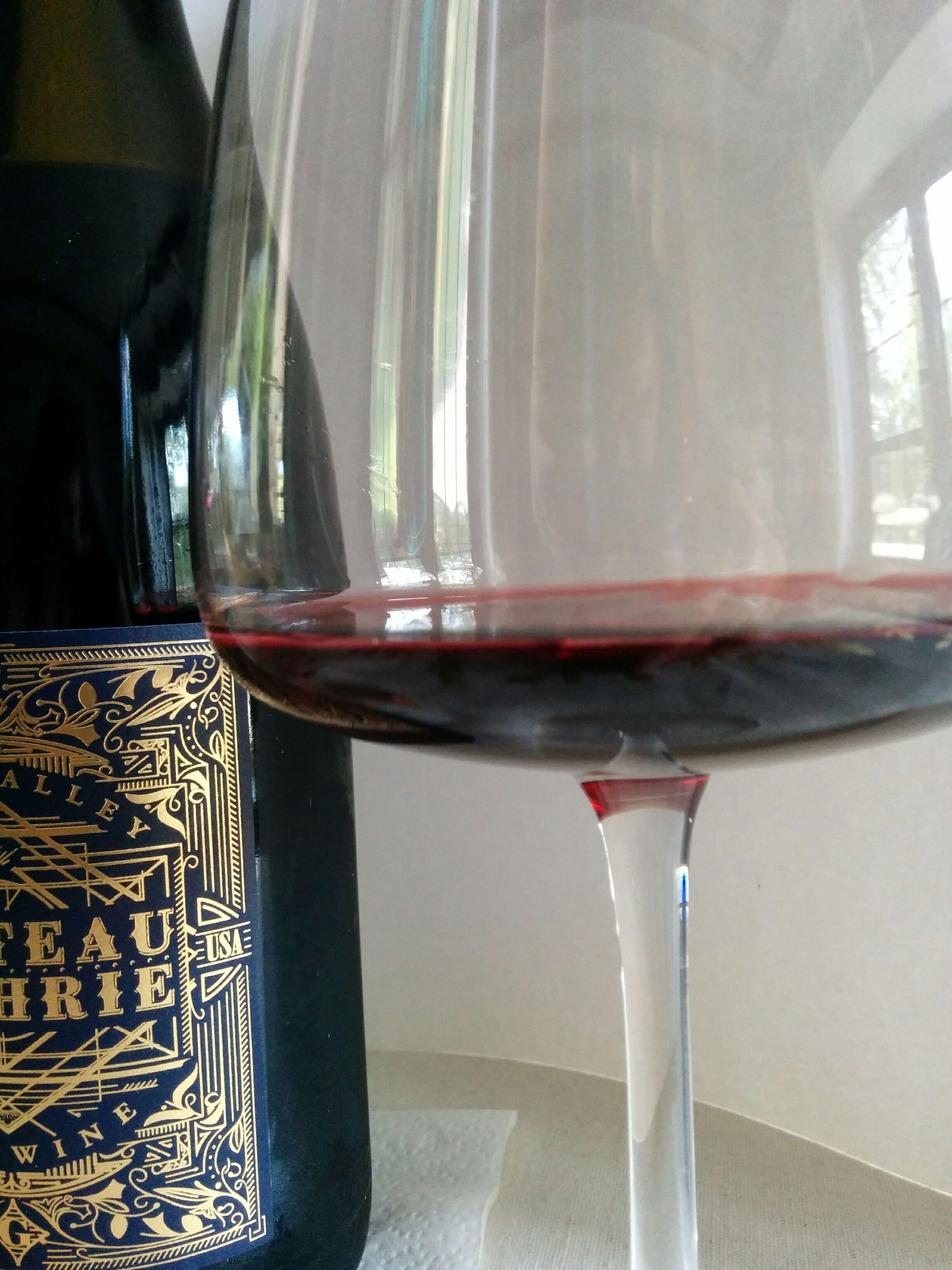 ChateauGuthrieSideView