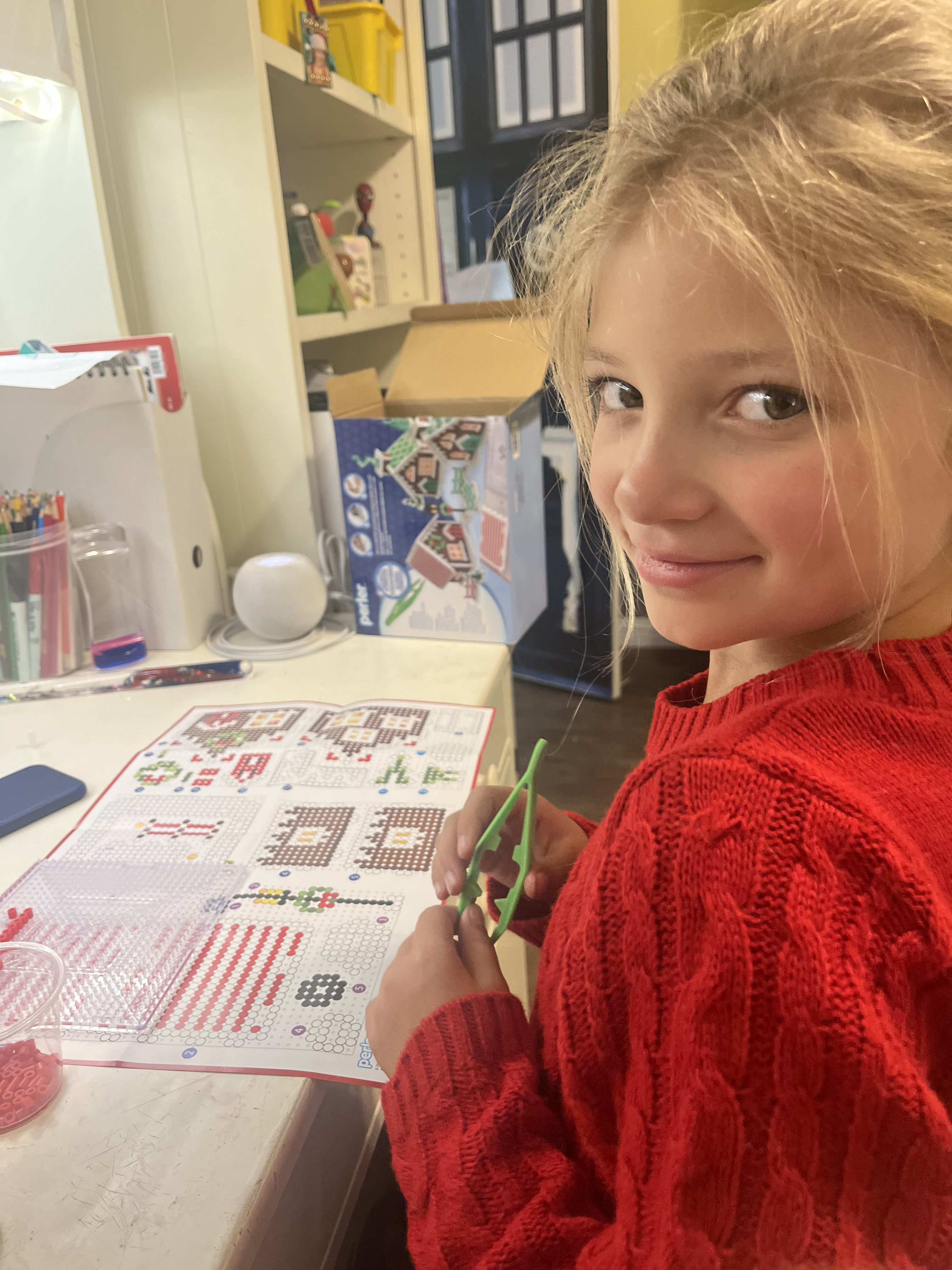 child at work/illumination by meh!