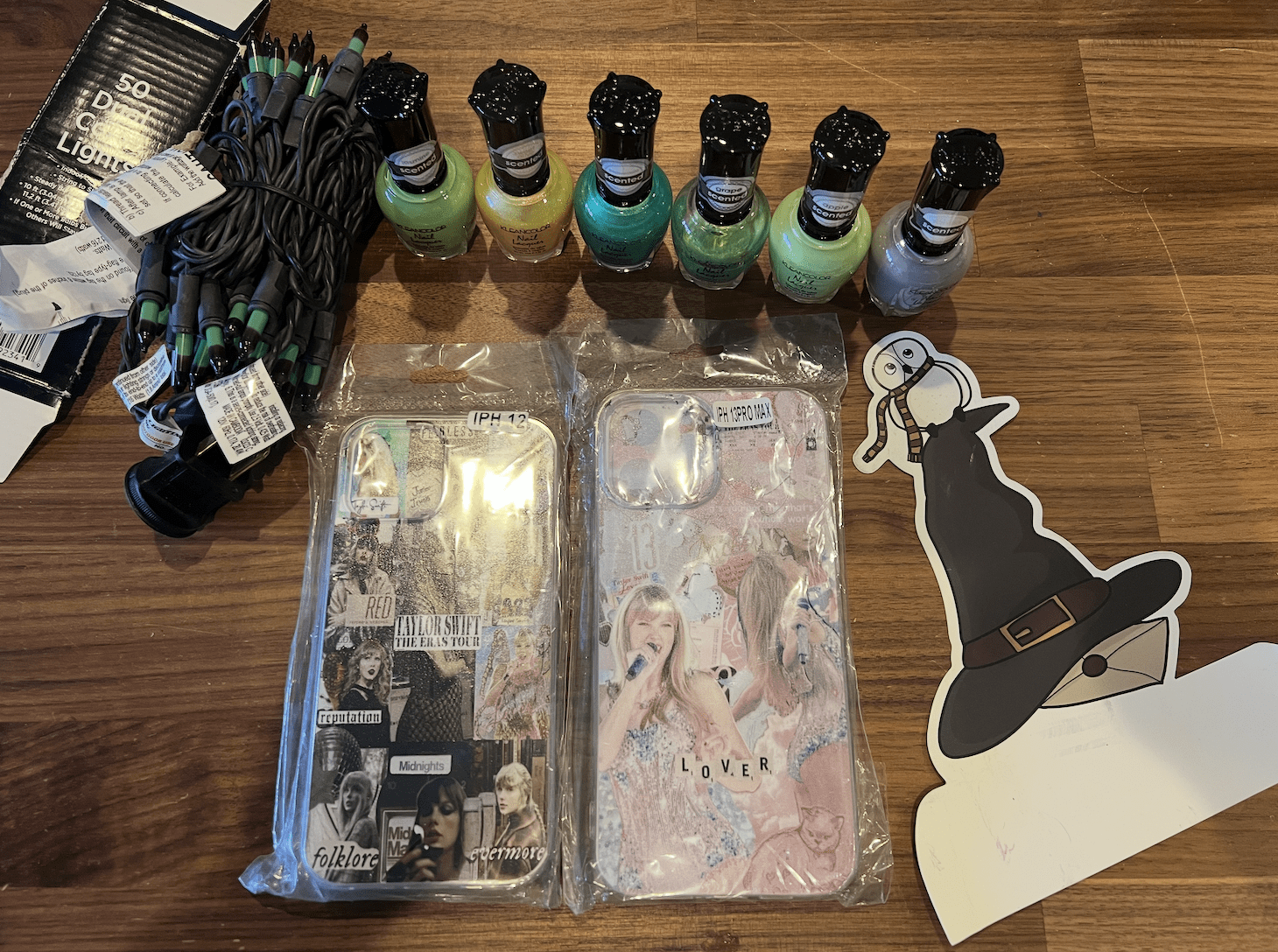 photo of items on a table