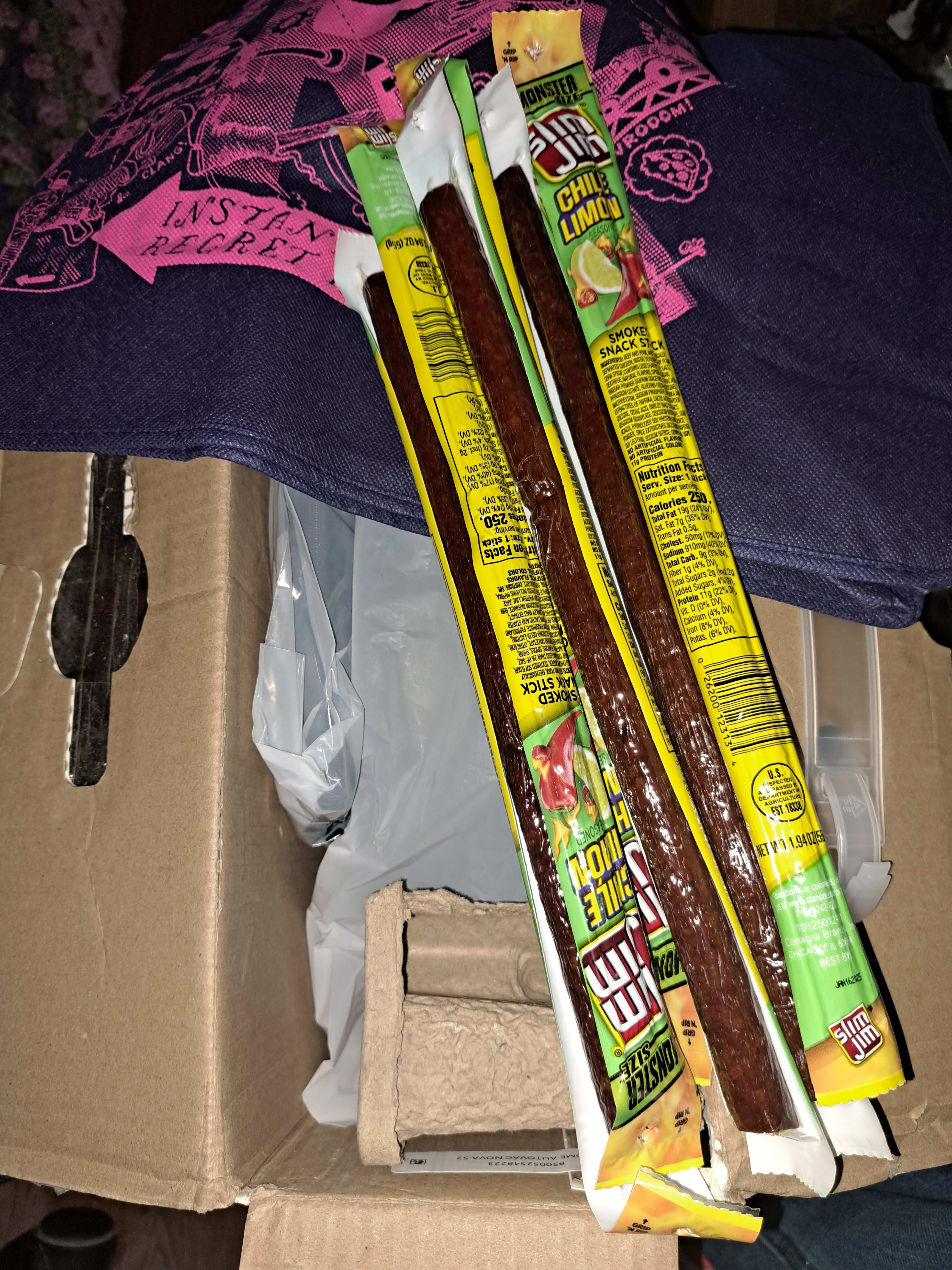 Snap into a Slim Jim