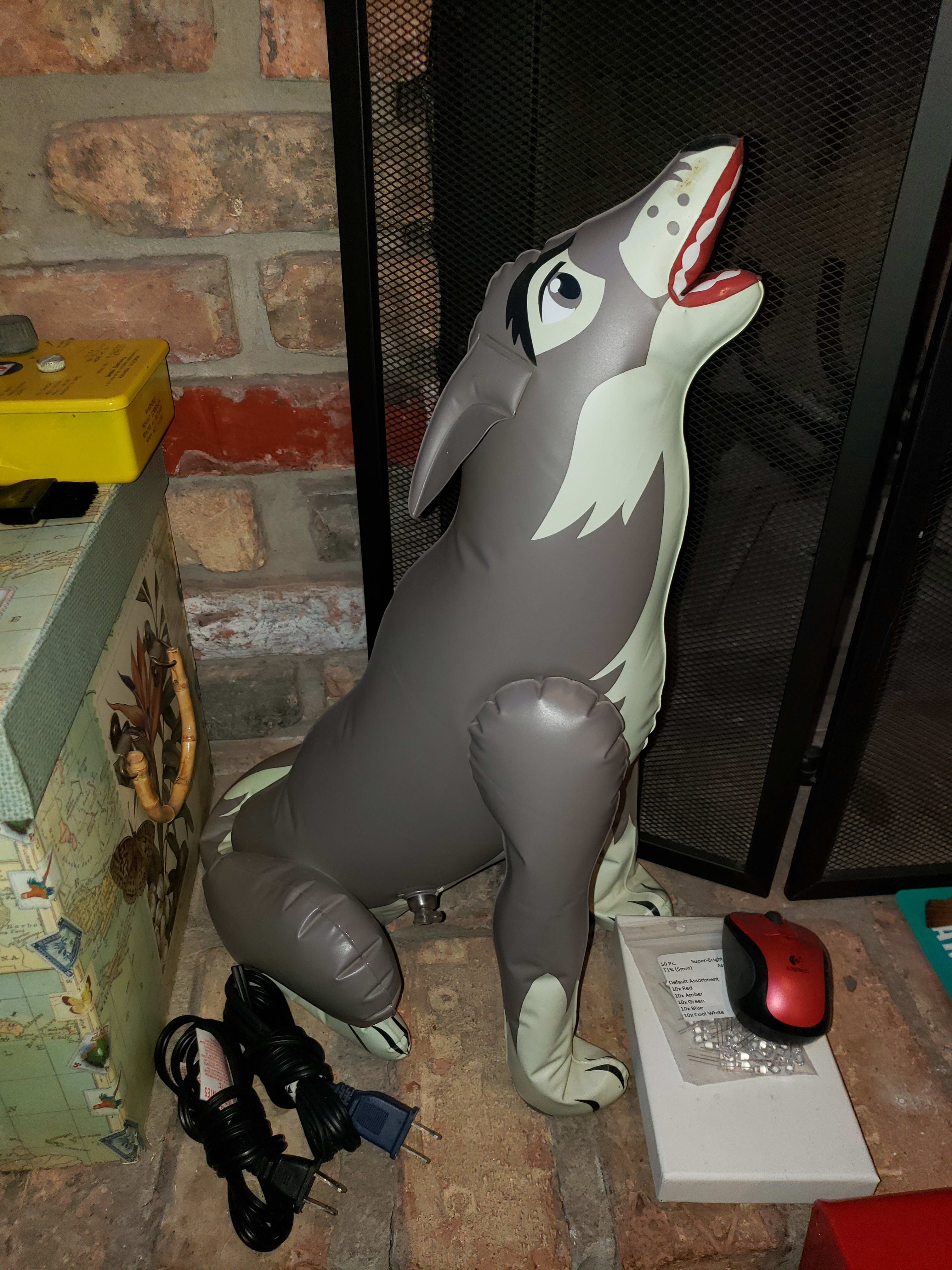 Inflatable song dog!